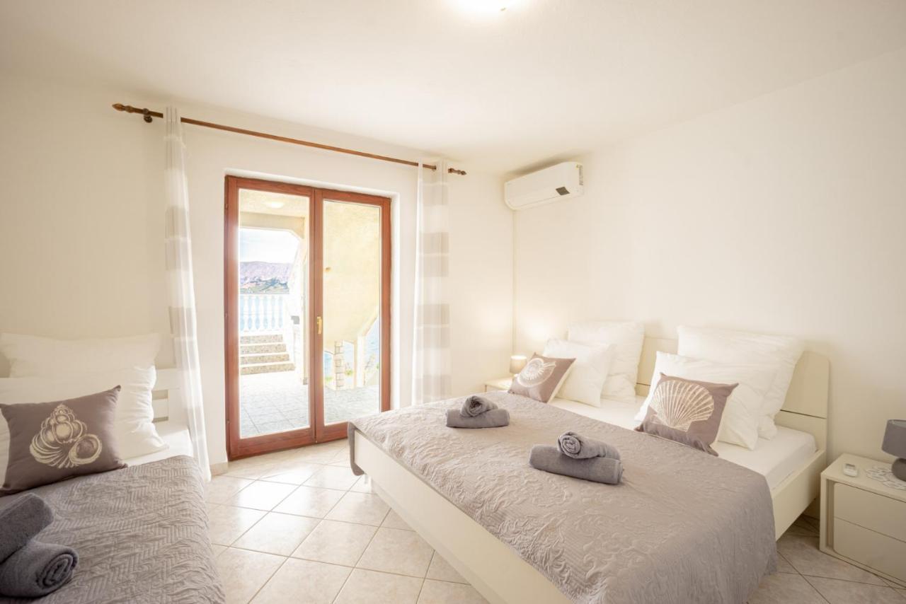 Apartamento Bepic Quiet Location On A Beautiful Bay Metajna Exterior foto
