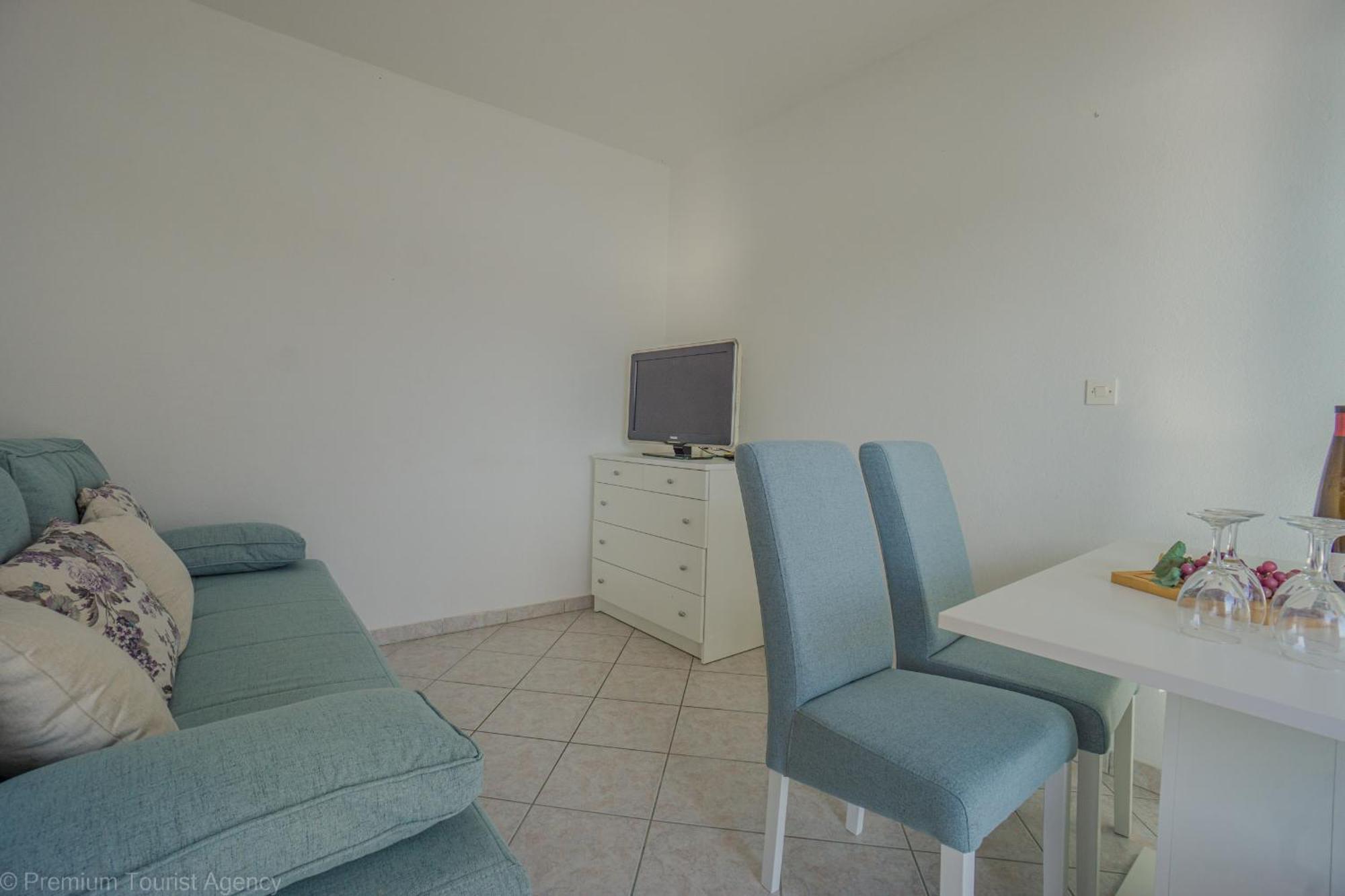 Apartamento Bepic Quiet Location On A Beautiful Bay Metajna Exterior foto