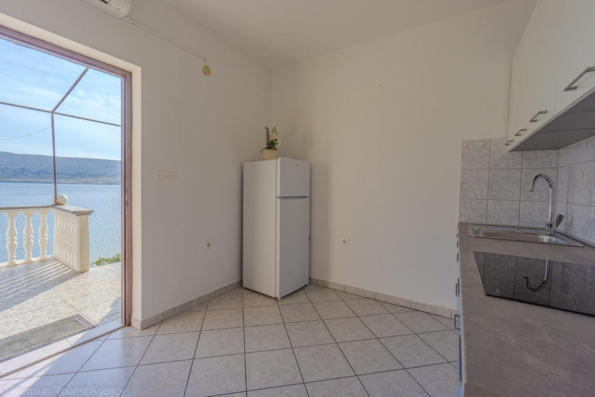 Apartamento Bepic Quiet Location On A Beautiful Bay Metajna Exterior foto
